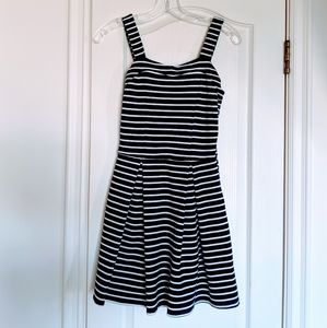 Abercrombie kid's Dress With Side Pockets
